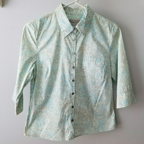 J. Crew Tops - DONATING SOON🎈Sweet, light & airy J. Crew top